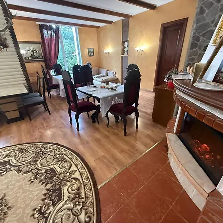 Bed & Breakfast Hotel Palas Tatariv 3*