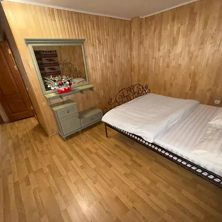 Hotel Palas Tatariv Bed & Breakfast 3*