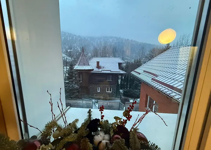 Panzió Hotel Palas Tatariv *