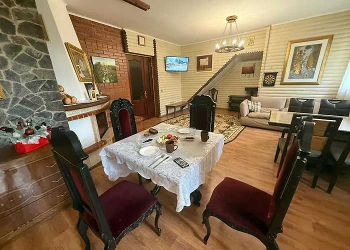 Panzió Hotel Palas Tatariv
