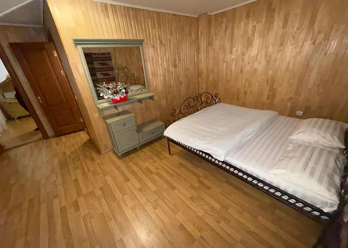 Hotel Palas Tatariv Panzió *