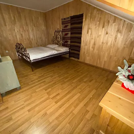 Hotel Palas Tatariv 住宿加早餐酒店 *